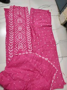 Vibrant Pink Bandhani Kurta Set