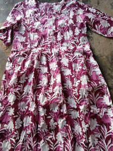 Beautiful Floral Print Kurta