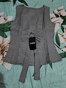 Shein Cute Black Gingham Sleeveless back bowTop