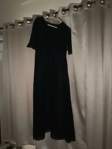 Elegant Black Dress