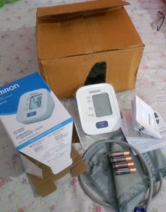 automatic blood pressure monitor