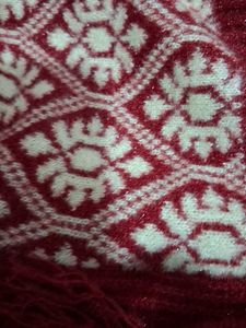 Cozy Knit Sweater with Geometric Pattern