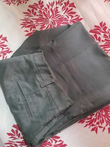 Set of 2 Men pants