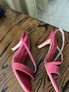 Corsica Heels 37 Size