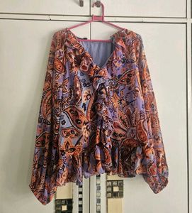 Paisley Print Ruffle V-Neck blouse