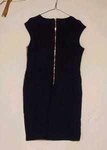 Classic Black Sleeveless Sheath Dress