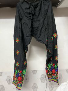 Embroidered Palazzo Pants 🖤🖤