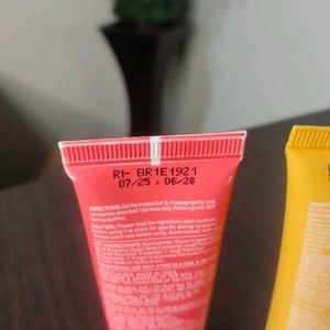 Dot &amp; Key Skincare Miniature Set