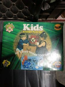 Kids Kitchen Play Set &amp; Toy Phone