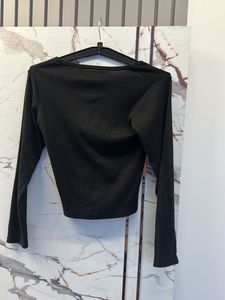 Classic Black Long Sleeve Top, Bust- 34 Strechable