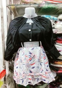 Chic Black Top with Detachable Cape sleeves