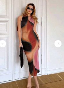 Abstract Print Sleeveless Maxi Dress (xs)