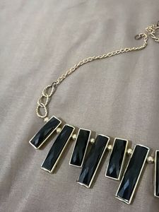 Elegant Black Stone Gold Tone Necklace