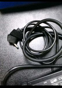 HP 65W Laptop Adapter new and original