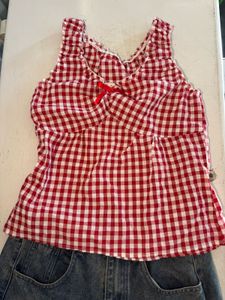 Chic Red Gingham Sleeveless Top