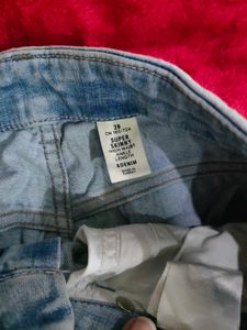 Classic H&amp;M Jeans Outfit