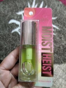 Swiss Beauty Moist Heist