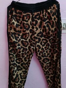 BRAVE SOUL Women's Trouser