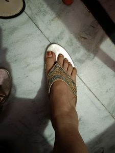 Very Stylish Comfortable Sandal For Women