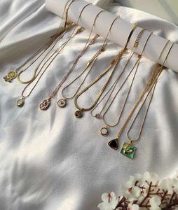 get any 2 pendants✨