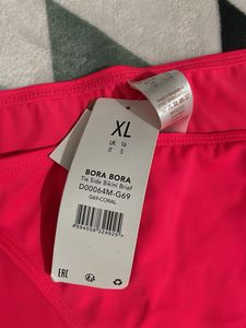 New with tag Bright Pink Bikini Bottoms
