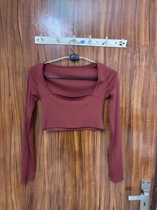 Long Sleeve Cropped Top