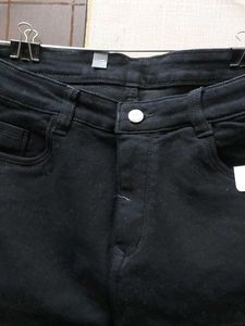 Black Fitted Trousers