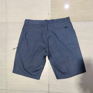 Oakley Icon Shorts in gray for Men