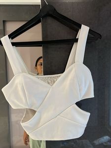 Chic White Cut-Out Crop Top