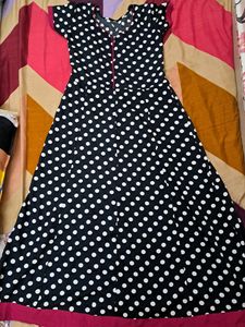 Beautiful Dotted Anarkali Kurti