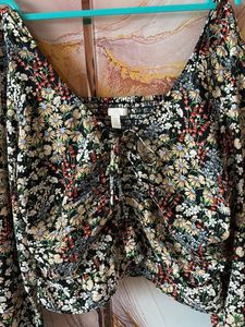 Floral Print Ruched Long Sleeve Top