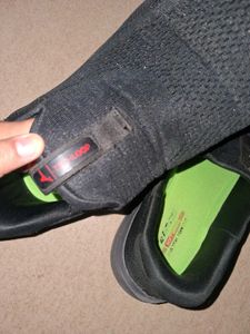 Men's Black Slip-On Casual Shoes
