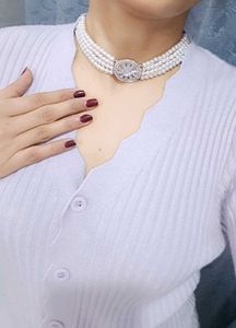 Elegant Pearl and Crystal Jewelry Set