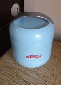 Unused Oliveware Bella Lunch Box