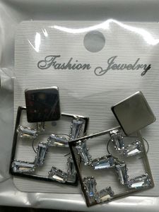 TRENDY EARRINGS