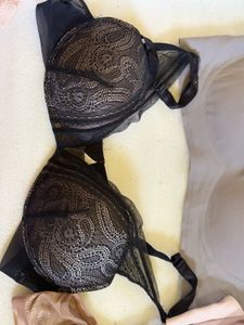4 bras 36B/34D
