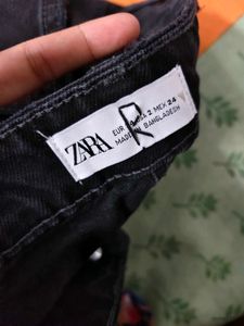 Black Ripped Jeans