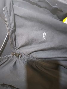 Black Zip-Up Body-Fit Hoodie
