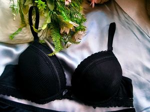 Black Lace Padded Bra with beautiful brief 👍😍