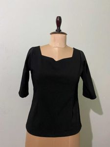 Chic Black Square Neck Top