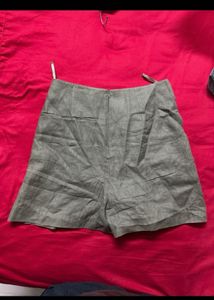 Gray Skirt Shorts Combo