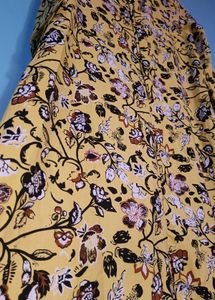 Floral Print Tie-Neck top
