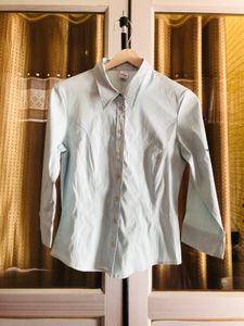 Light Blue Classic Button-Up Shirt☁️🎗️