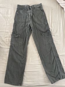 Trendy off green Cargo Pants
