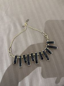 Elegant Black Stone Gold Tone Necklace