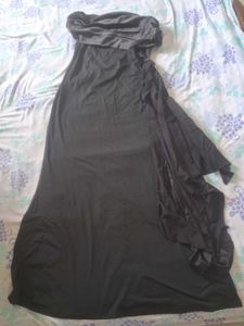 Elegant Black One-Shoulder Gown Size - L
