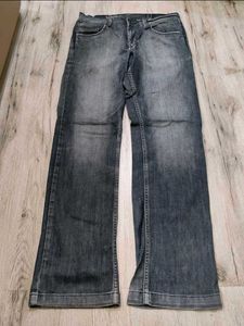 Ma4918 Lawman pg3 jeans waist 32 inches