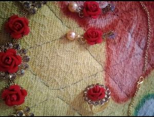 Elegant Red Rose Jewellery Set