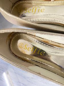 Stylish Heeled Shoes