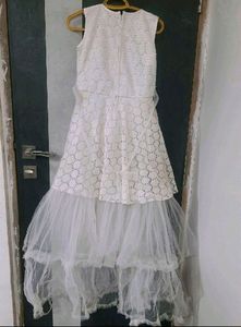 Beautiful White Dress😍For 10-12yrs Old Girl😍